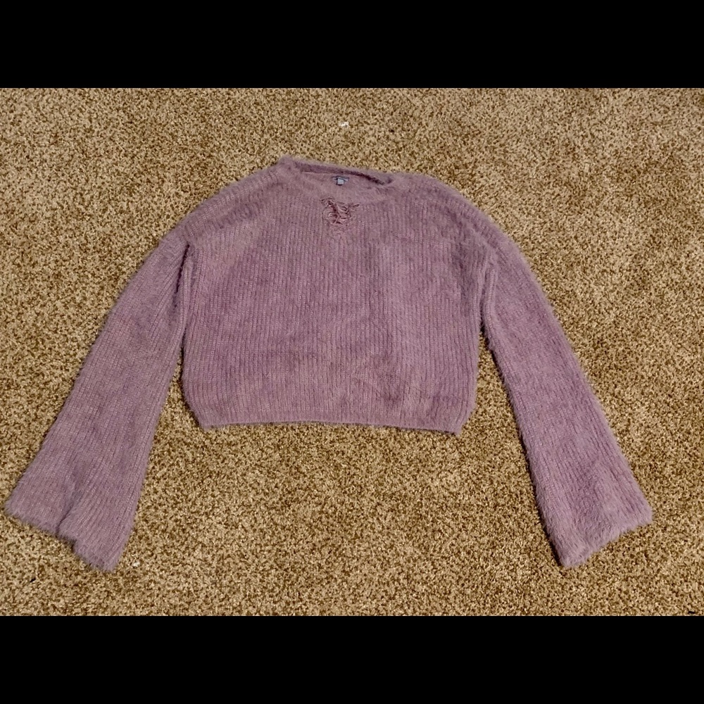 Cropped sweater